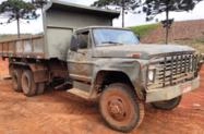 Caminhão Ford F 600 ano 77