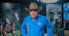 Marcos Abud: da entrega de esporas à presidência da Liga Nacional do Rodeio