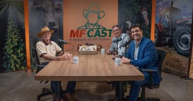 Sr. João Campos emociona no MF Cast com história de fé, superação e valores da roça