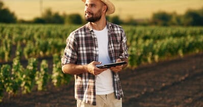 Sistemas de correção diferencial RTK e geoestacionário na agricultura