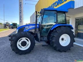 Trator New Holland TL85