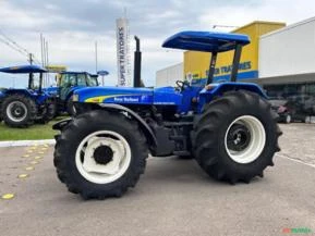 Trator New Holland 7630