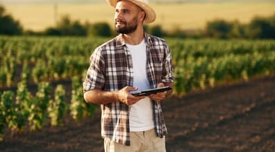 Sistemas de correção diferencial RTK e geoestacionário na agricultura