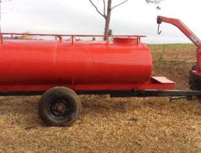 CARRETA TANQUE 3000 LITROS