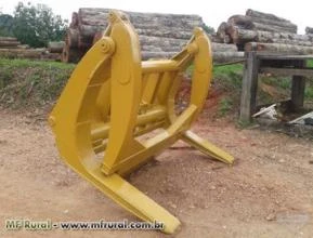 GARFO COM GARRA PARA TORA