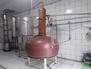 Alambique de cobre