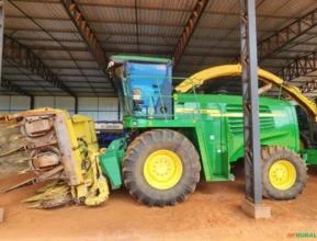 Colhedora John Deere 7350