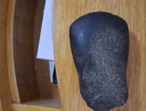 Vender pedra de raio
