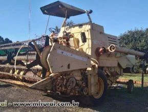 Colheitadeira NH 5050