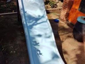 Escorregador para piscina