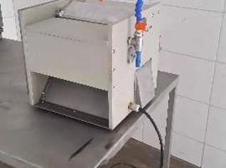 Descouraadeira de Peixes em Aço Inox 300kg/h