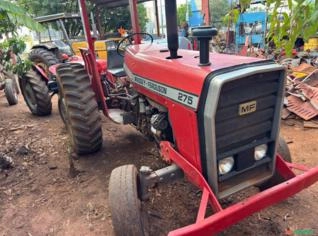 Trator Massey Ferguson MF 275 - Bebedouro, SP