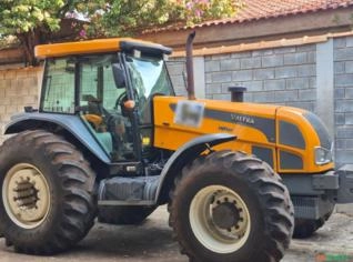 Trator Valtra BH 185i à venda
