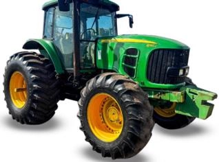 Trator John Deere 6180J - 2013
