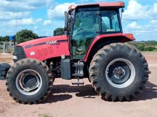 Trator Case Maxxum 150 2013 em Ótimo Estado
