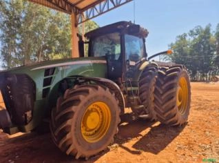 Trator John Deere 8320R 2010