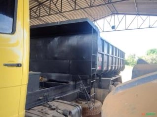 Caçamba Basculante Truck 12m³ em Mombuca