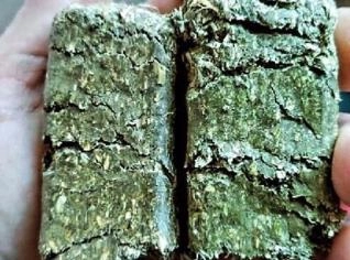 Alfafa em Cubos - 25 Kgs