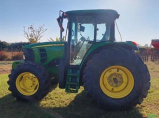 Trator John Deere 6125J - NOVO 2022