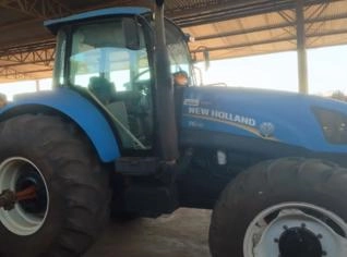 Trator New Holland T6.110 - 2016 - 6.500 Horas