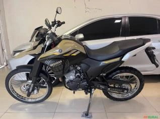 Moto Yamaha Lander 250