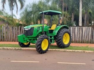 Trator John Deere 5078E - 2023