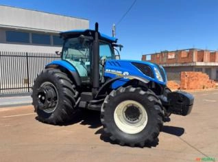 Trator New Holland T7 240 2021 à venda