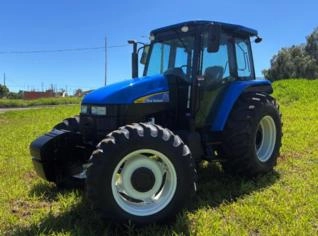 Trator New Holland TS 6040 2013 - R$ 150.000