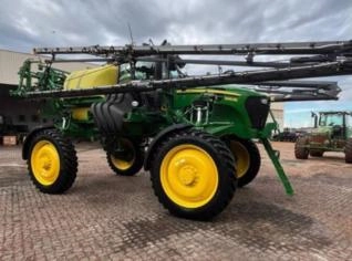 Pulverizador Autopropelido M4040 FC - 2020