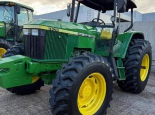 Trator John Deere 6600 - 1998