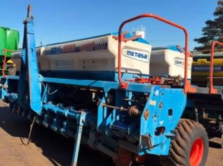 Plantadeira Metasa SDM 2223 - 2004 - Apucarana