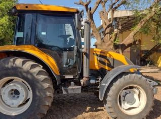 Trator Valtra A134 Hitech - Revisado e Pronto