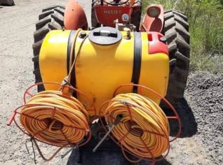 Pulverizador 300 Litros - PVU-300 2015