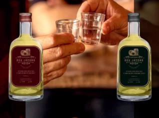 Cachaça Artesanal Envelhecida em Carvalho - 1 Litro