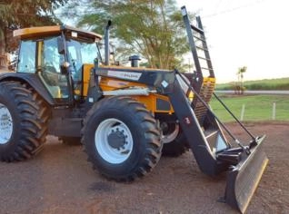 Valtra BH185i 2012 - Ótimo estado - SP