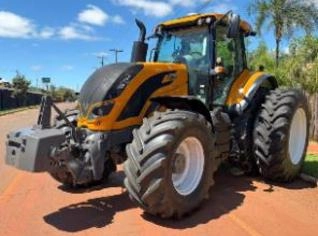 Trator Valtra T230CVT 2021 - R$ 490.000,00