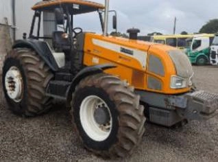 Valtra BH145 2012 - Trator em Catanduva, SP