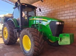 Trator John Deere 7230J 2018 - Excelente Estado
