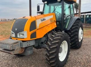 Valtra BM125i 2013 em Planura