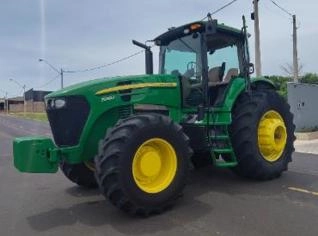 Trator John Deere 7230J 2021 em Jaboticabal - SP
