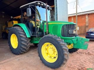 Trator JD 6415 - Impecável e Único Dono