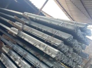 Cantoneiras Novas de 6 a 7,5 m - 100 Toneladas