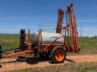 Pulverizador Jacto 2000L 2008 - São José da Boa Vista