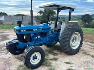 Trator Ford 4630 em São José da Boa Vista
