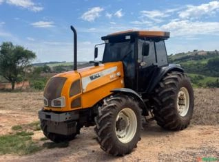 Trator Valtra BM 125 à venda - Ano 2013 - R$ 148.000