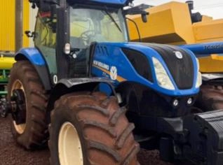 Trator New Holland T7 260 - 2020 em Sabáudia/PR