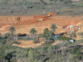 Mineradora de Diamantes com Licenças em MG