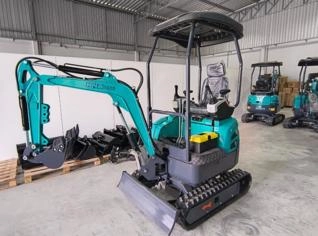 Mini Escavadeira 1600 kg - 0 km