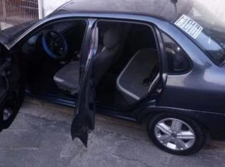 Corsa Classic Sedan Spirit - Completo e Revisado