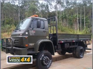 Volkswagen 15210 4x4 - 2014